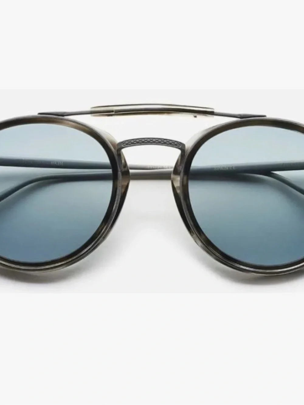 Men's Round Metal-Bridge Sunglasses in Blue Gradient